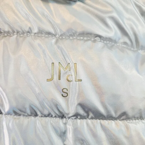 J. McLaughlin Holographic Silver Autumn Puffer Jacket size Small - Picture 11 of 12